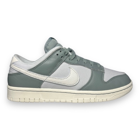 Nike Dunk Low Retro Premium Sneakers Shoes Mica Green/Sail DV7212-300 Size 7.5 - Picture 3 of 10